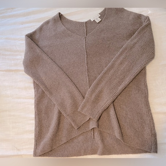 Women's Brown Slouchy Off the Shoulder Sweater - Medium - Picture 2 of 3